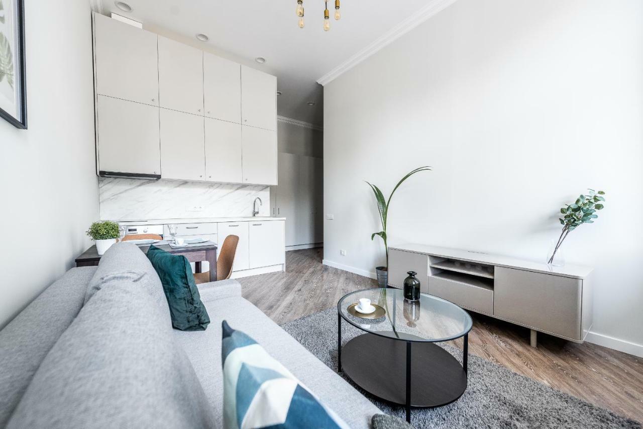 City Center Apartment By Urban Rent Вильнюс Экстерьер фото